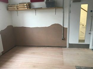 Removal of wall plastering for treatment